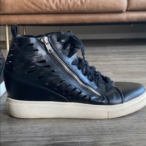 Steve Madden sneaker